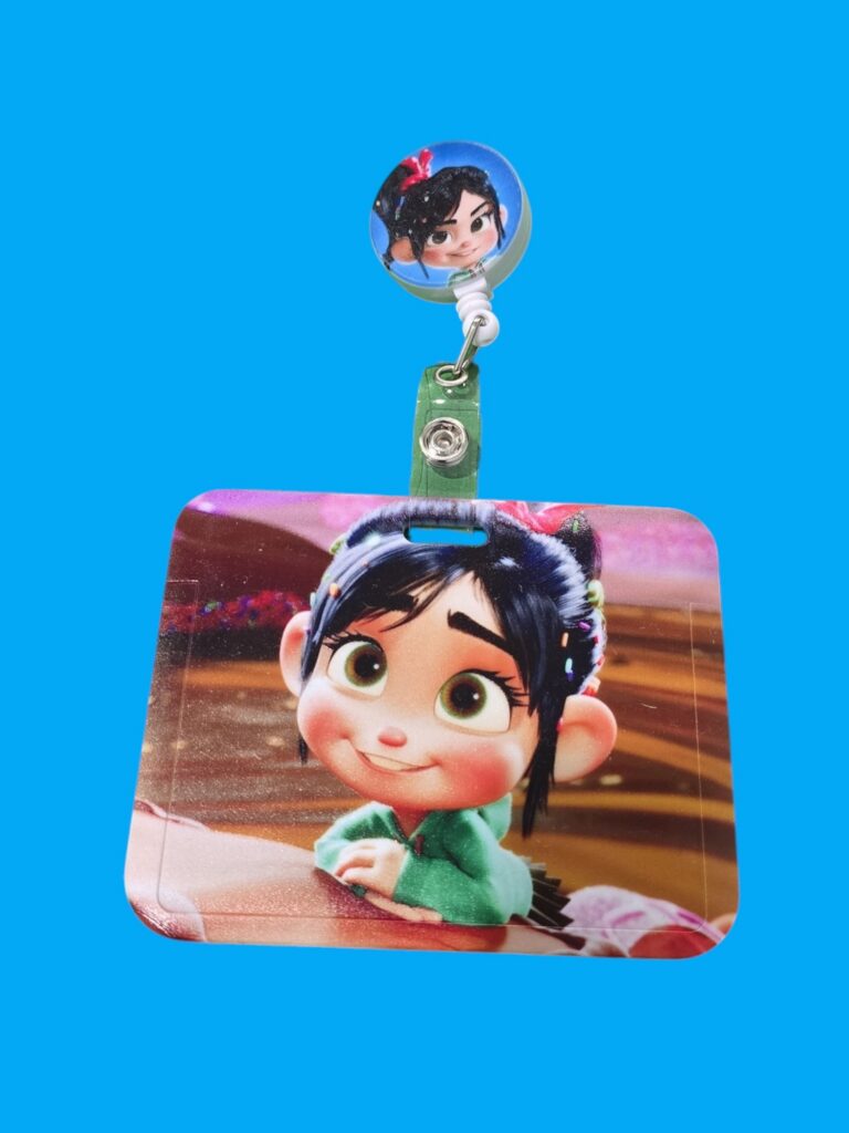 MS VANELLOPE BADGE
